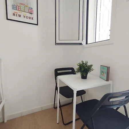 Notarbartolo Room#200-2